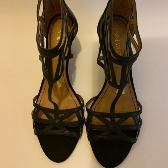 Nine West heels - Picture 7 of 7